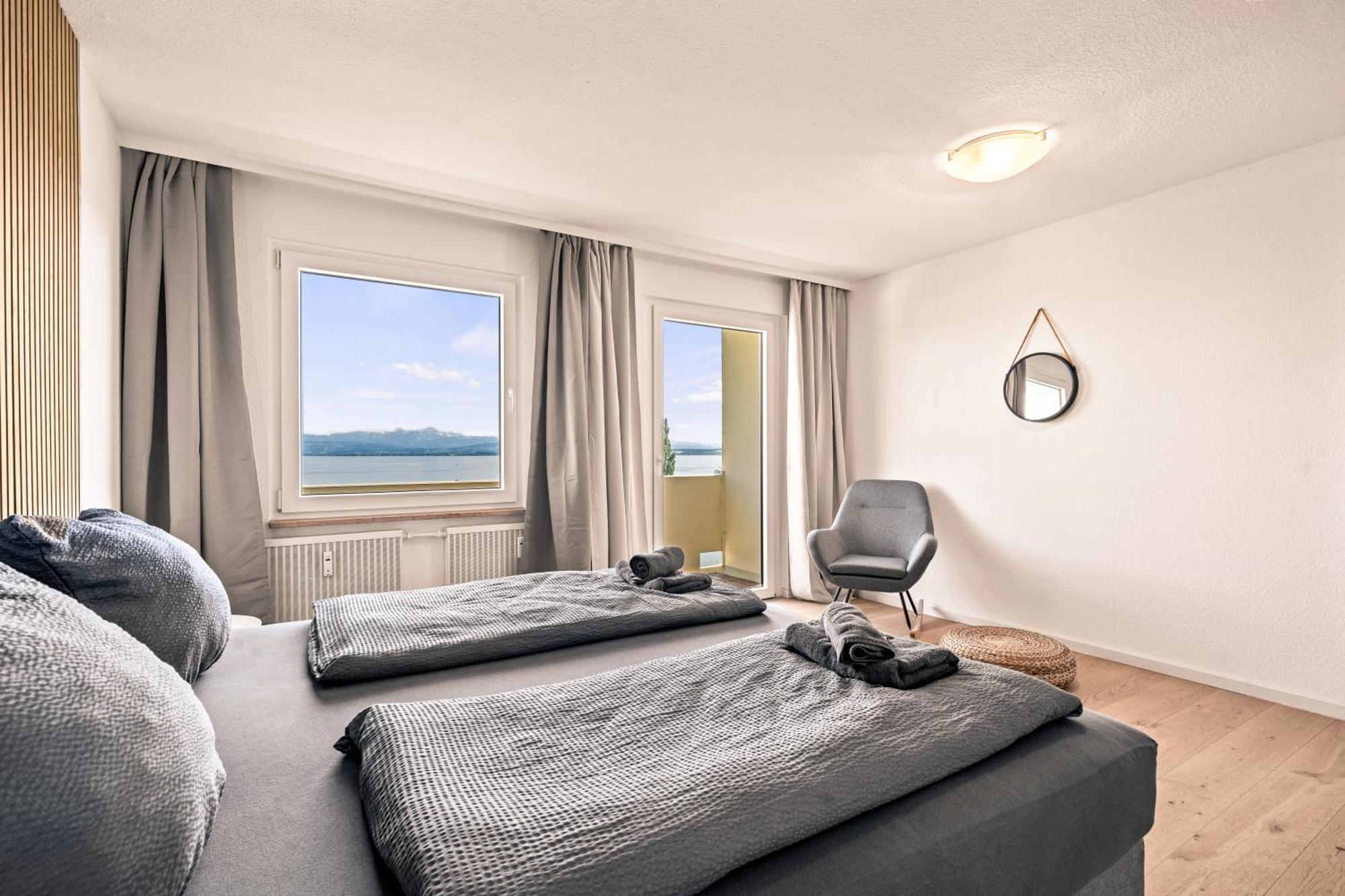 Panorama Penthouse Mit Atemberaubenden See- Und Bergblick Immenstaad am Bodensee Exterior photo